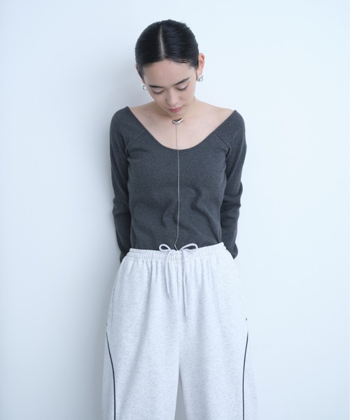 AIC.（エーアイシー）の「ドローコードパイピング裏毛ジョガーパンツ（スウェットパンツ・レディース・ライトグレー/チャコールグレー・FREE）」の11枚目の写真