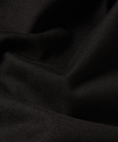 G-STAR（ジースター）の「OUTDOOR WOVEN POCKET LOOSE T-SHIRT/異素材ミックスオーバーサイズロングスリーブTシャツ（Tシャツ/カットソー・メンズ・ホワイト/ダークブラック・SMALL/MEDIUM/LARGE/X-LARGE/XX-LARGE/X-SMALL）」の5枚目の写真