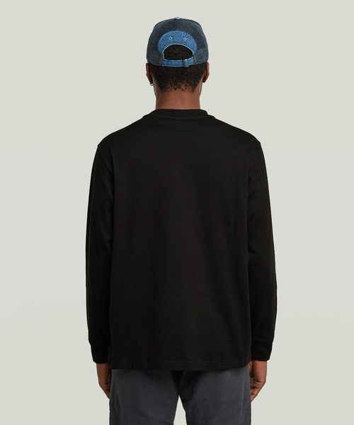 G-STAR(ジースター)の「OUTDOOR WOVEN POCKET LOOSE T-SHIRT/異素材ミックスオーバーサイズロングスリーブTシャツ(Tシャツ/カットソー・メンズ・ホワイト/ダークブラック・SMALL/MEDIUM/LARGE/X-LARGE/XX-LARGE/X-SMALL)」の13枚目の写真
