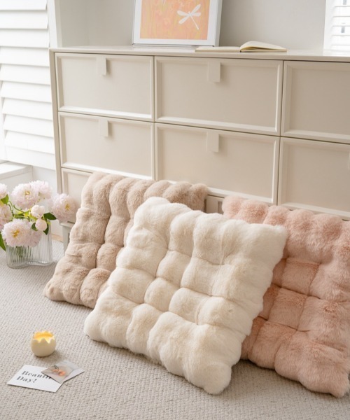 SHEPP（シープ）の「低反発 ふわふわスクエアクッション 座布団 45cm（クッション/クッションカバー・レディース・ピンク/ブラウン/ホワイト/グレー・F）」の14枚目の写真