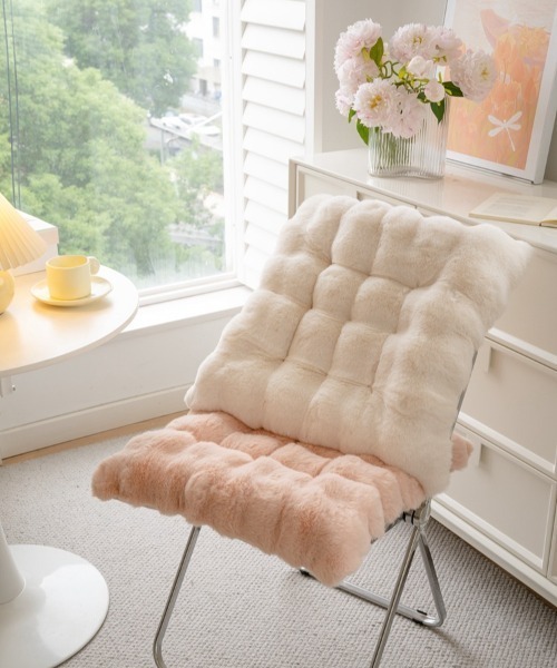 SHEPP（シープ）の「低反発 ふわふわスクエアクッション 座布団 45cm（クッション/クッションカバー・レディース・ピンク/ブラウン/ホワイト/グレー・F）」の11枚目の写真