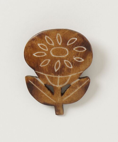 COMMON WARE(コモンウェアー)の「4on:Matsuo Miyuki Bone Brooch 松尾みゆき ボーンプローチ(ブローチ/コサージュ・レディース・C/D/E/F/A/H/J/K/L/B/G/I・FREE)」の17枚目の写真