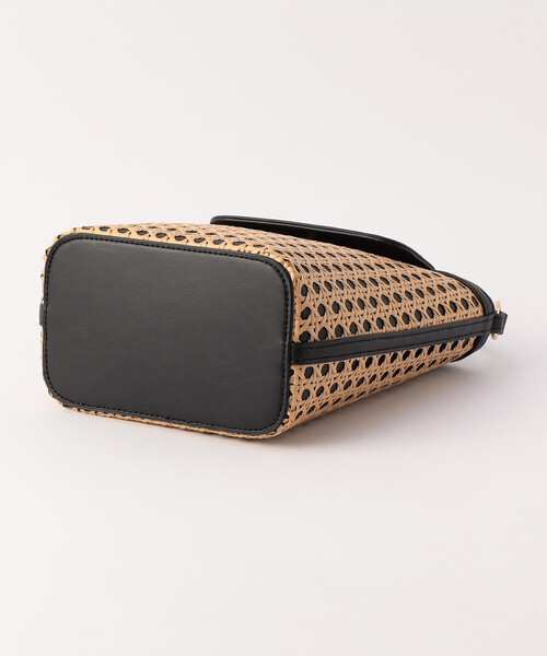 MONO　COMME CA（モノコムサ）の「2way ワンハンドル 雑材バッグ（ハンドバッグ・レディース・ブラック/ホワイト・FREE）」の6枚目の写真