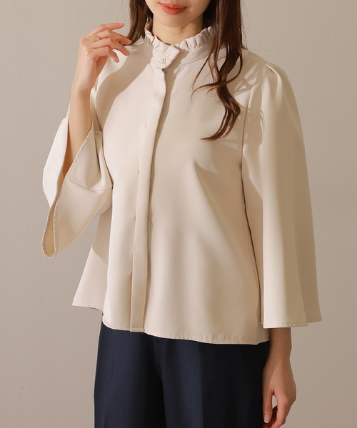 Lace Ladies(レースレディース)の「スタンド フリルカラー フレア 7分袖 プルオーバー(シャツ/ブラウス・レディース・チャコールグレー/ブラック/アイボリー/ネイビー・FREE/S)」の21枚目の写真