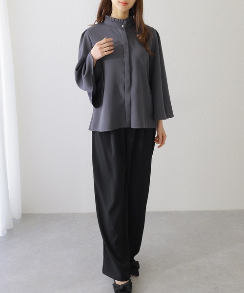 Lace Ladies(レースレディース)の「スタンド フリルカラー フレア 7分袖 プルオーバー(シャツ/ブラウス・レディース・チャコールグレー/ブラック/アイボリー/ネイビー・FREE/S)」の15枚目の写真