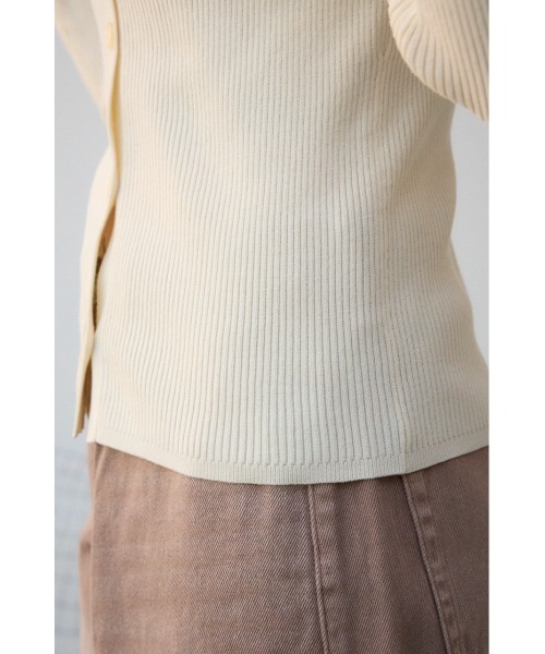 AZUL by moussy（アズールバイマウジー）の「ギャザーオフショルダーニットトップス（ニット/セーター・レディース・アイボリー/ピンク/ライム/ブラック・FREE）」の14枚目の写真