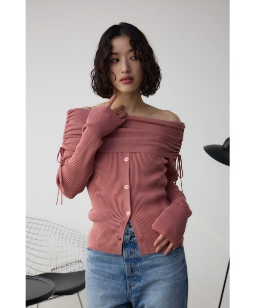 水色オフショルダートップス ダーリッチ 水色オフショルダートップス ダーリッチ オフショルリボンニット