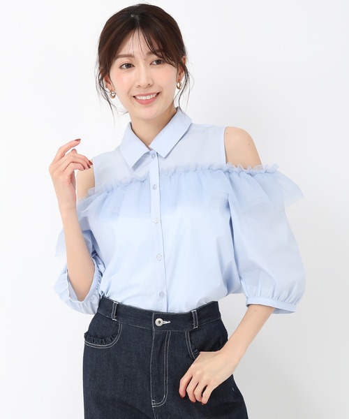 MISCH MASCH(ミッシュマッシュ)の「オープンショルダーチュールフリルシャツ(シャツ/ブラウス・レディース・ブラック/ホワイト/ブルー・フリ-)」の9枚目の写真