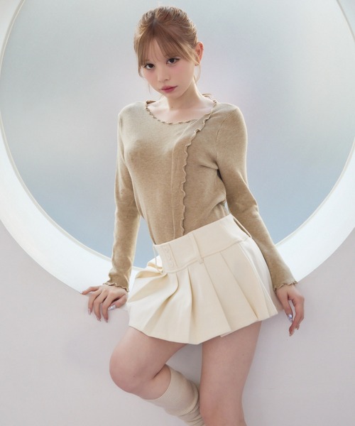 TITTY&CO.(ティティーアンドコー)の「フリルデザイントップス(Tシャツ/カットソー・レディース・アイボリー/ブラック/ベージュ・FREE)」の11枚目の写真