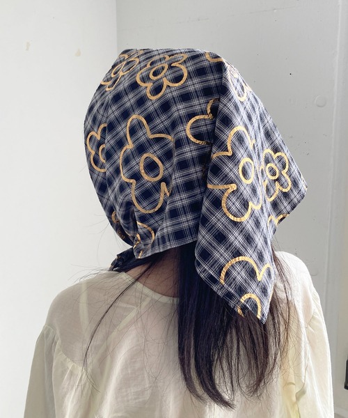 Casselini（キャセリーニ）の「Casselini(キャセリーニ)プリントコットンスカーフ（バンダナ/スカーフ・レディース・イエロー/ブラック/グリーン・FREE）」の15枚目の写真