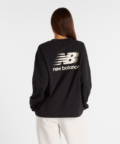 NEW BALANCE(ニューバランス)の「グラフィックロングスリーブTシャツ(Tシャツ/カットソー・レディース・オフホワイト/ブラック・LARGE/MEDIUM/SMALL)」の10枚目の写真