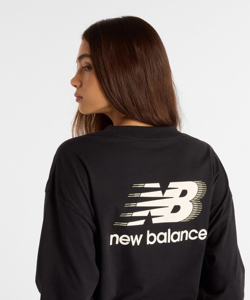 NEW BALANCE(ニューバランス)の「グラフィックロングスリーブTシャツ(Tシャツ/カットソー・レディース・オフホワイト/ブラック・LARGE/MEDIUM/SMALL)」の11枚目の写真