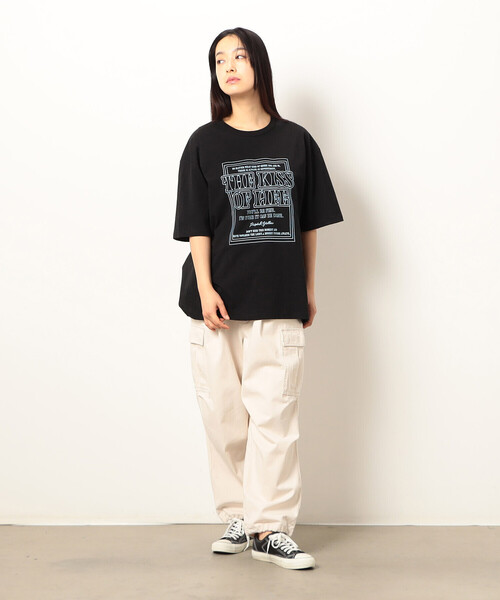 Purple&Yellow(パープルアンドイエロー)の「メッセージ刺繍 半袖Tシャツ(Tシャツ/カットソー・メンズ・ベージュ/ホワイト/ブラック/レッド・SMALL/LARGE/MEDIUM)」の17枚目の写真