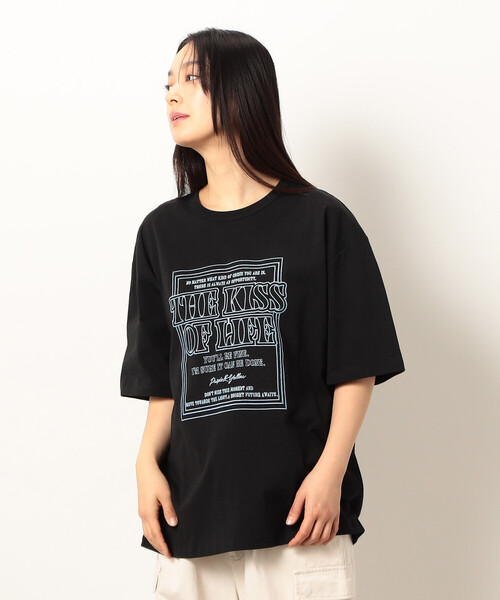 Purple&Yellow(パープルアンドイエロー)の「メッセージ刺繍 半袖Tシャツ(Tシャツ/カットソー・メンズ・ベージュ/ホワイト/ブラック/レッド・SMALL/LARGE/MEDIUM)」の19枚目の写真