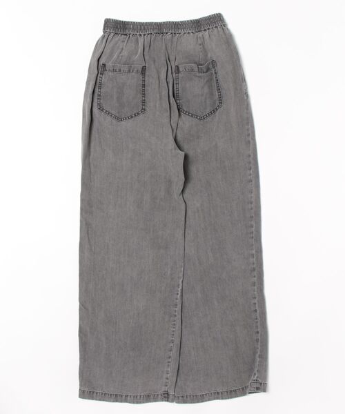 Paradise Picnic(パラダイスピクニック)の「ROSIEE テンセルデニムタックパンツ(デニムパンツ・レディース・ブラック/ブルー・FREE)」の3枚目の写真