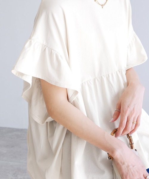 reca（レカ）の「フレンチ袖フリルプルオーバー（Tシャツ/カットソー・レディース・コーラル/チャコールグレー/アイボリー/ブラック・M）」の10枚目の写真