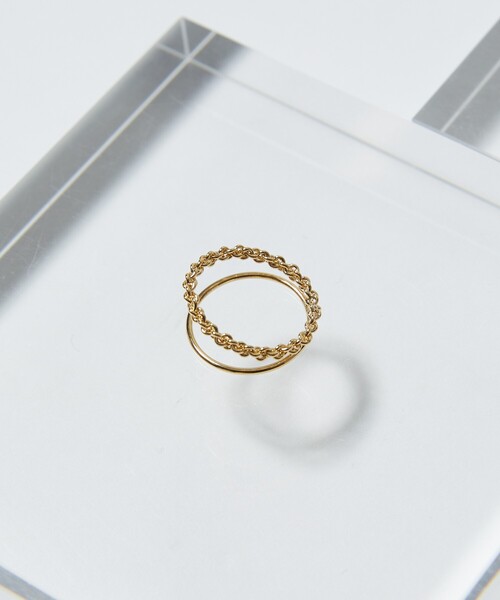 FREAK'S STORE（フリークスストア）の「限定展開　2ラインツイストリング（リング・レディース・その他9/ゴールド/シルバー・ONE SIZE）」の2枚目の写真