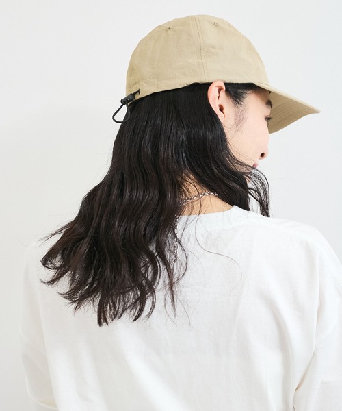 VIS（ビス）の「【遮熱・UVCUT】かぶるだけでマイナス14℃！シルバーコーティングキャップ（キャップ・レディース・ブラック/ベージュ・FREE）」の16枚目の写真