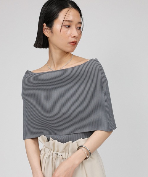 ELIN 新品未使用 バルーン袖カットソー オフショルダー プルオーバー