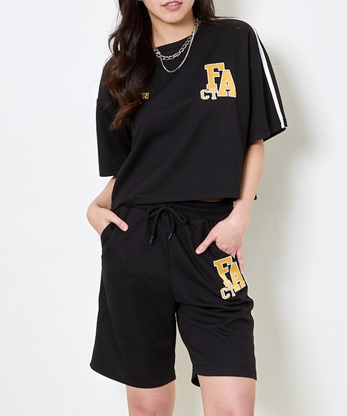 GORGE（ゴージ）の「《ライン袖×ロゴ刺繍》ゆるっとスポMIXトップス（Tシャツ/カットソー・レディース・ブラック/スミクロ/オートミール・F）」の17枚目の写真