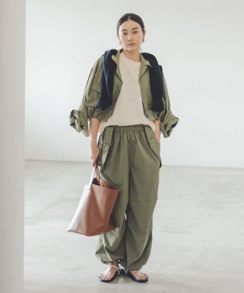 studio CLIP（スタディオクリップ）の「【daily CLIP】リップパラシュートパンツ（カーゴパンツ・レディース・ブラック/カーキ・FREE）」の11枚目の写真