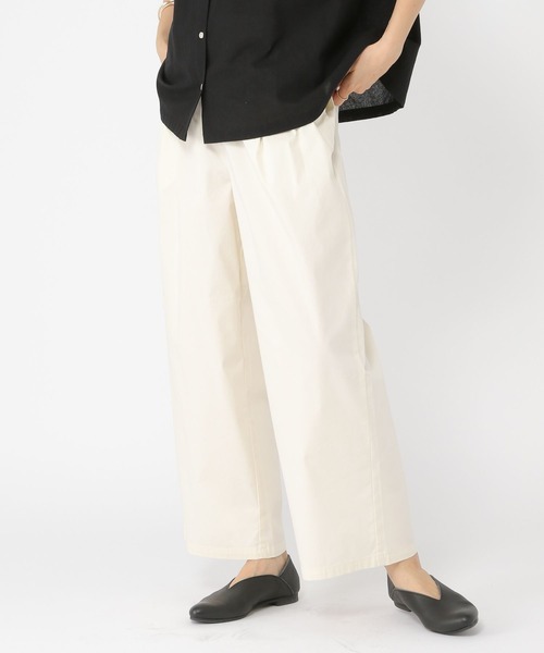 studio CLIP（スタディオクリップ）の「【イージーケア・接触冷感】軽らくストレートチノパンツ（チノパンツ・レディース・ベージュ/ネイビー/オフホワイト/カーキ・MEDIUM/PF/ﾌﾘｰ(L)/LARGE）」の17枚目の写真