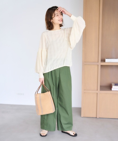 studio CLIP（スタディオクリップ）の「【イージーケア・接触冷感】軽らくストレートチノパンツ（チノパンツ・レディース・ベージュ/ネイビー/オフホワイト/カーキ・MEDIUM/PF/ﾌﾘｰ(L)/LARGE）」の6枚目の写真