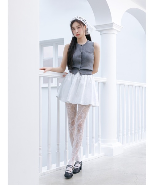 SNIDEL（スナイデル）の「Sustainableタフタミニスカショ（その他パンツ・レディース・ブラック/バーガンディー/ホワイト・0/1）」の2枚目の写真