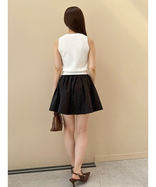 SNIDEL（スナイデル）の「Sustainableタフタミニスカショ（その他パンツ・レディース・ブラック/バーガンディー/ホワイト・0/1）」の18枚目の写真