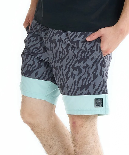 RVCA(ルーカ)の「RVCA メンズ 【UTILITY】 BLOCK SHORTS ショートパンツ 【2025年夏モデル】/ルーカウエストゴム撥水速乾塩素対応UVケア総柄サーフトランクス・ボードショーツ・バギーショーツ(水着)(その他パンツ・メンズ・ブラック/グレー系その他/キャメル/ブルー系その他・MEDIUM/SMALL/X-LARGE/LARGE)」の4枚目の写真