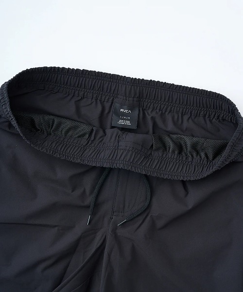 RVCA(ルーカ)の「RVCA メンズ 【UTILITY】 BLOCK SHORTS ショートパンツ 【2025年夏モデル】/ルーカウエストゴム撥水速乾塩素対応UVケア総柄サーフトランクス・ボードショーツ・バギーショーツ(水着)(その他パンツ・メンズ・ブラック/グレー系その他/キャメル/ブルー系その他・MEDIUM/SMALL/X-LARGE/LARGE)」の17枚目の写真