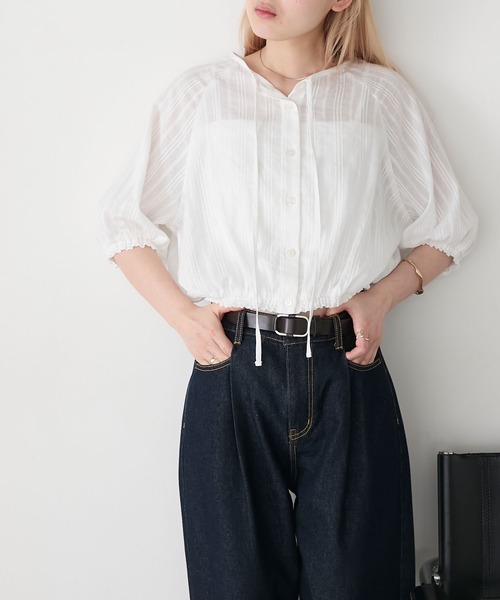 forksy.(フォルクシー)の「【forksy.】ドビーストライプ ラグランスリーブ 裾ギャザー半袖ブラウス(シャツ/ブラウス・レディース・テラコッタ/ホワイト/ブラック/アイボリー・FREE)」の6枚目の写真