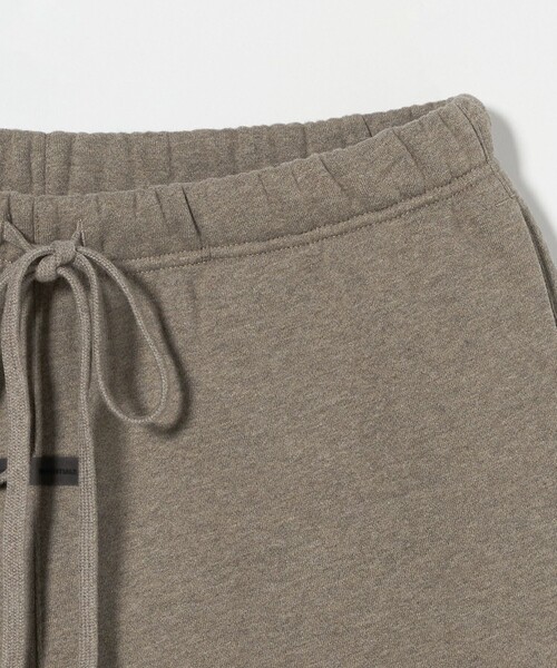 m*a様 【L】FEAR OF GOD ESSENTIALS サッカー ショーツ FEAR OF GOD ESSENTIALS＞サッカー フリース ショーツ（その他