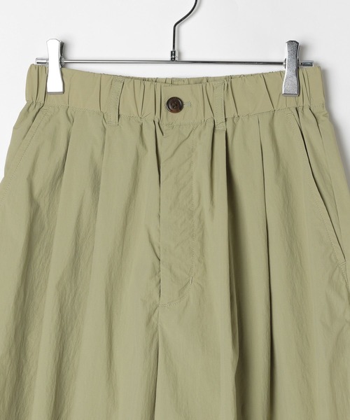 LEPSIM（レプシィム）の「ワイドコクーンパンツ　524518（その他パンツ・レディース・カーキブラウン/オリーブ/ブラック/アイボリー・MEDIUM/LARGE）」の6枚目の写真