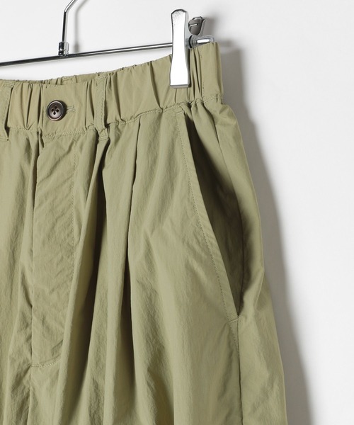 LEPSIM（レプシィム）の「ワイドコクーンパンツ　524518（その他パンツ・レディース・カーキブラウン/オリーブ/ブラック/アイボリー・MEDIUM/LARGE）」の7枚目の写真