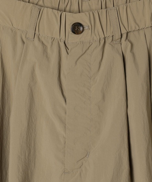 LEPSIM（レプシィム）の「ワイドコクーンパンツ　524518（その他パンツ・レディース・カーキブラウン/オリーブ/ブラック/アイボリー・MEDIUM/LARGE）」の13枚目の写真