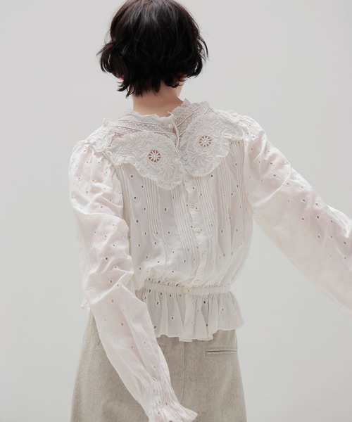 venit（ヴェニット）の「VENIT / COTTON RAYON VINTAGE LACE BLOUSE
