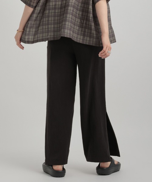 GEORGE'S（ジョージズ）の「サイドスリットパンツ（その他パンツ・レディース・ベージュ/ブラウン/ブラック・SMALL/MEDIUM）」の12枚目の写真