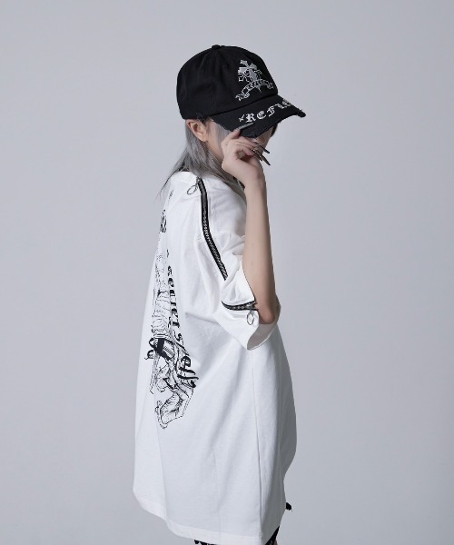REFLEM(レフレム)の「『REFLEM/レフレム』クロス刺繍ダメージデニムCAP(キャップ・レディース・ブラック×パープル/ブラック×ホワイト/グレー/ブラック×ピンク・FREE)」の21枚目の写真