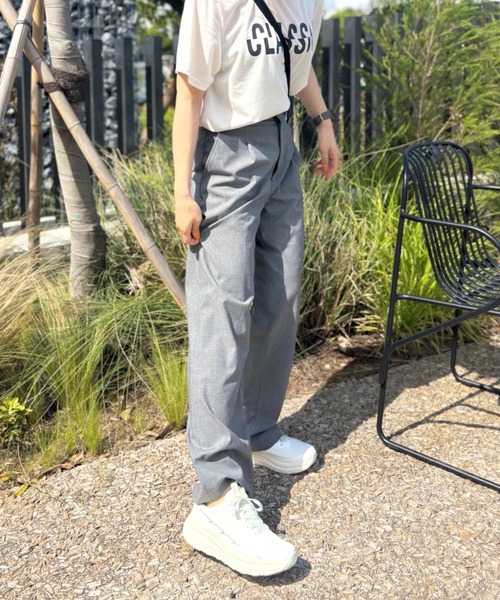 ATHREAM(アスリーム)の「ATHREAM アスリーム レディース ランニングシューズ【幅広3E/軽量/滑りにくい】やわらかやみつきクッション 厚底スニーカー 775101(スニーカー・レディース・ブラック/ホワイト系その他/ライトグレー/ベージュ/オレンジ/パープル・22.5cm/23.0cm/23.5cm/24.0cm/24.5cm/25.0cm)」の10枚目の写真
