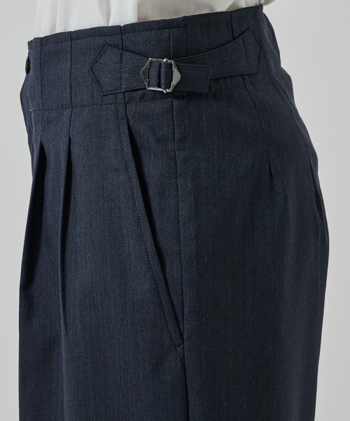 MARKAWARE (マーカウェア) ウールタックパンツ MARKAWARE - SUPER 160's WOOL GABARDINE ONE TUCK TAPERED EASY