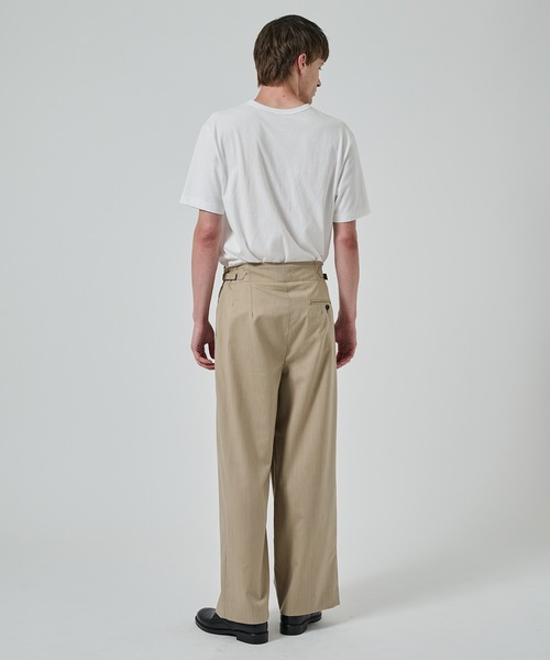 美品 MARKAWARE クラシック トラウザーズ ウールトロピカル 2 MARKAWARE (マーカウェア) ORGANIC WOOL 2/80 TROPICAL CLASSIC