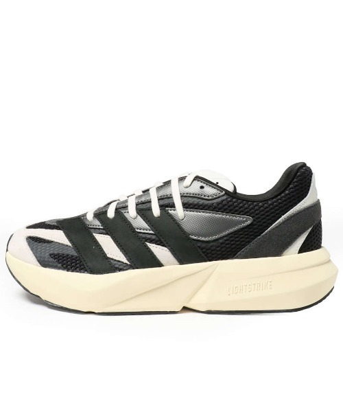 adidas（アディダス）の「アディダス adidas LIGHTBLAZE U（スニーカー・メンズ・ブラック×ホワイト・25.0cm/25.5cm/26.0cm/26.5cm/27.0cm/27.5cm/28.0cm）」の4枚目の写真