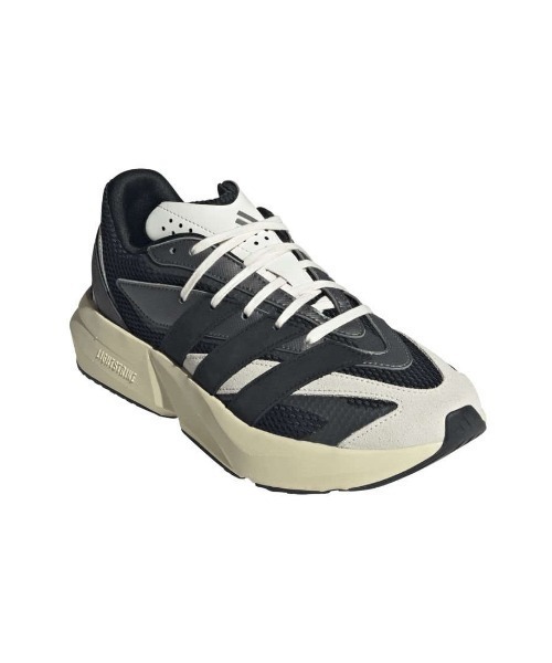 adidas（アディダス）の「アディダス adidas LIGHTBLAZE U（スニーカー・メンズ・ブラック×ホワイト・25.0cm/25.5cm/26.0cm/26.5cm/27.0cm/27.5cm/28.0cm）」の6枚目の写真