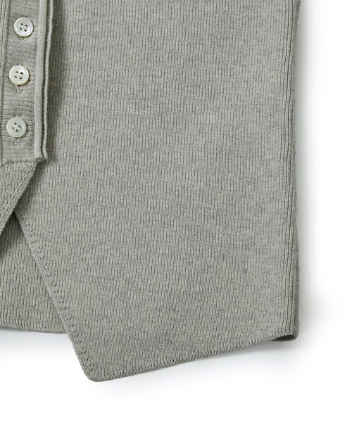 ADAM ET ROPE'（アダムエロペ）の「フルニードルニットジレ（ベスト・レディース・ダークブラウン/ライトグレー・FREE）」の7枚目の写真