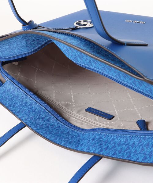 MICHAEL KORS（マイケルコース）の「ARDEN LG TZ TOTE トートバッグ（トートバッグ・レディース・ブルー系・FREE）」の4枚目の写真