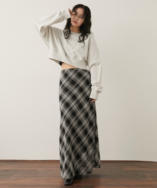 Aunt Marie's(アントマリーズ)の「クロップドルーズスウェット(スウェット・レディース・ブラック/ブラウン/ライトグレー・FREE)」の20枚目の写真