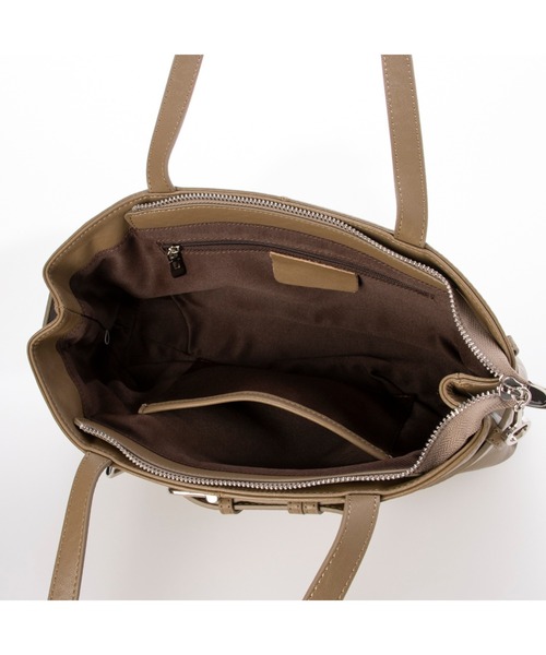 Tomieco(トミエコ)の「LEATHER 羊革スクエアバッグ 人気の横長トートバッグ(ショルダーバッグ・レディース・ダークブラウン/ブラウン/オフホワイト/ブラック・FREE)」の13枚目の写真