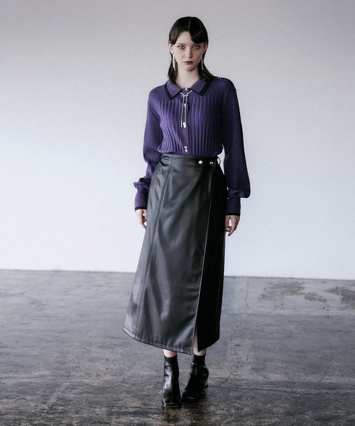 HARE(ハレ)の「レイヤーシャツラメリブニットカーディガン(HARE)(カーディガン/ボレロ・レディース・ブラック/ブラウン/パープル/グリーン/グレー/ブラック系その他・FREE)」の13枚目の写真