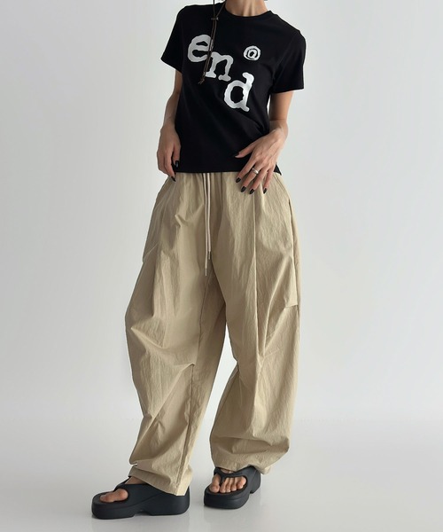 UNE MANSION(ユヌマンション)の「endユニークロゴクロップド半袖Tシャツ(Tシャツ/カットソー・レディース・ホワイト/ネイビー/ブラック/スカイブルー・FREE)」の8枚目の写真